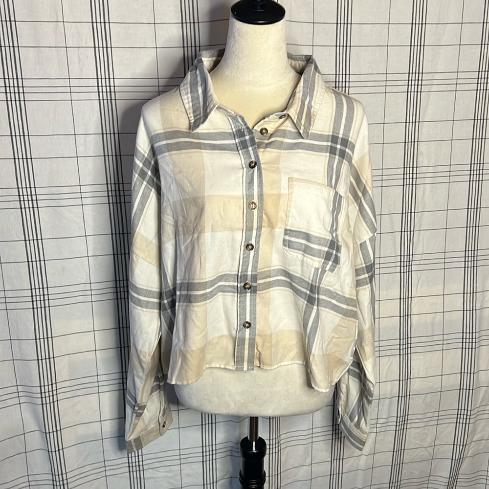 Plaid Lightweight Top